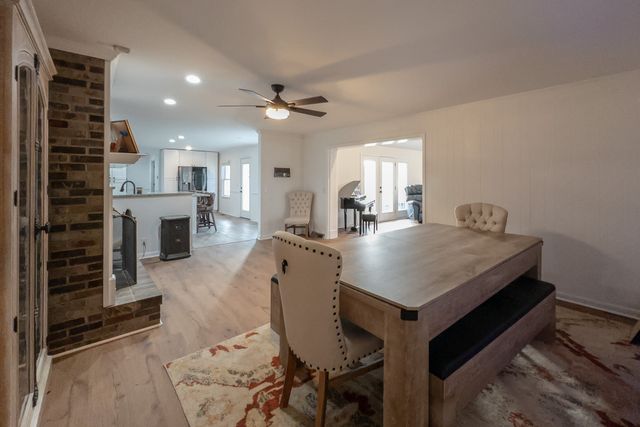 204 Greenbriar Ave, Shelbyville, TN 37160