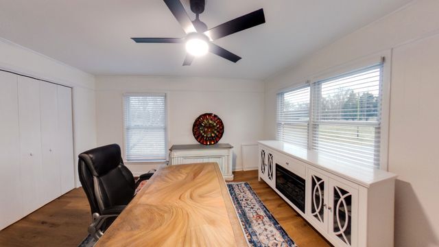 204 Greenbriar Ave, Shelbyville, TN 37160