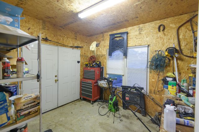 204 Greenbriar Ave, Shelbyville, TN 37160