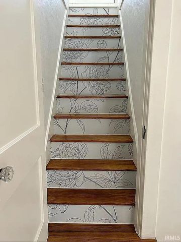 528 Dayton Avenue, Fort Wayne, IN 46807