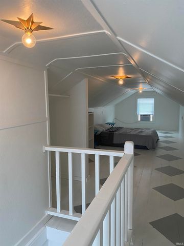 528 Dayton Avenue, Fort Wayne, IN 46807