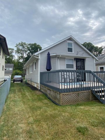 528 Dayton Avenue, Fort Wayne, IN 46807