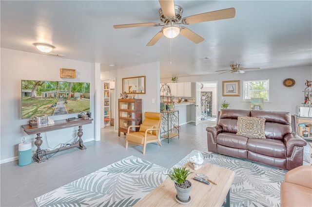 2381 Willowdale Street, Mobile, AL 36605