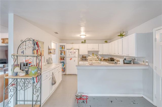 2381 Willowdale Street, Mobile, AL 36605