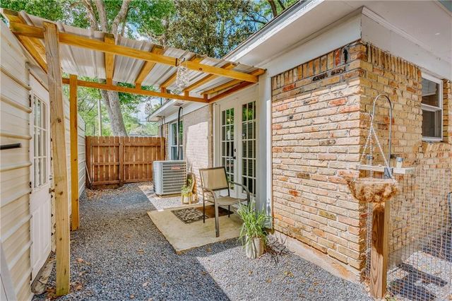 2381 Willowdale Street, Mobile, AL 36605