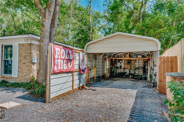 2381 Willowdale Street, Mobile, AL 36605