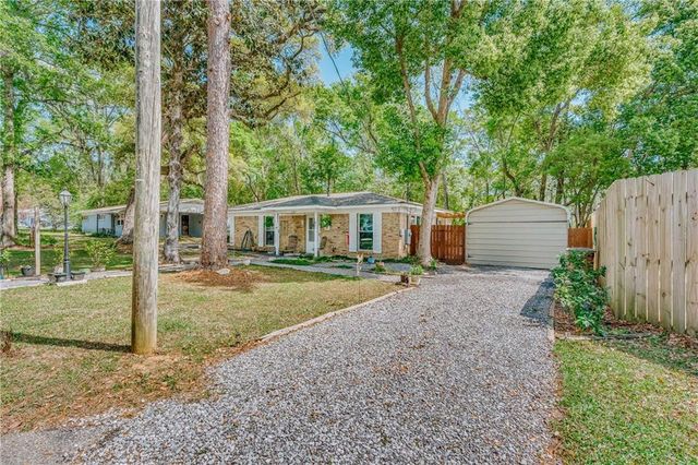 2381 Willowdale Street, Mobile, AL 36605