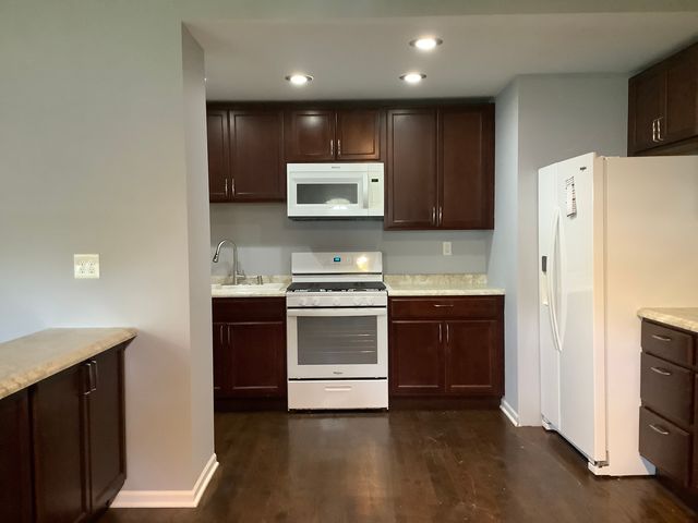 9430 Elm Avenue, Mokena, IL 60448