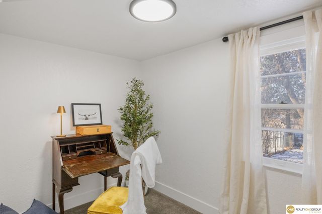 2811 N 68th Street, Omaha, NE 68104