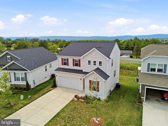 102 CURTAIN FALL DR, Middletown, VA 22645