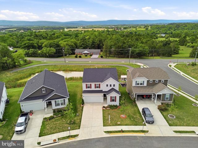 102 CURTAIN FALL DR, Middletown, VA 22645