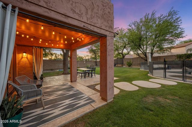 4402 E GATEWOOD Road, Phoenix, AZ 85050