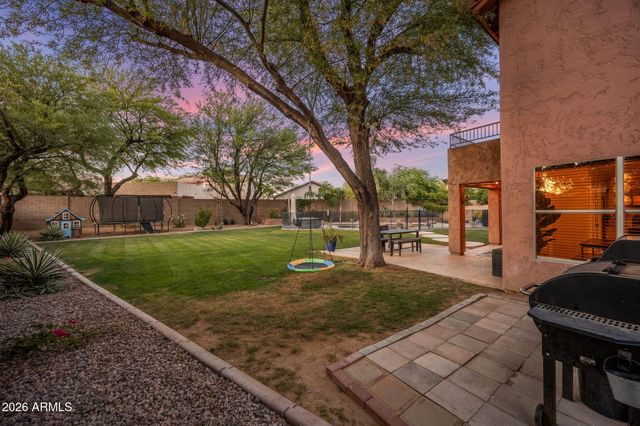 4402 E GATEWOOD Road, Phoenix, AZ 85050