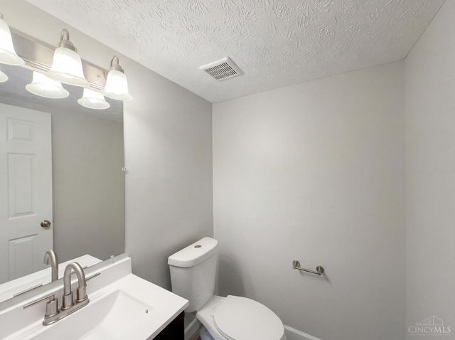 487 Peyton Drive, Trenton, OH 45067