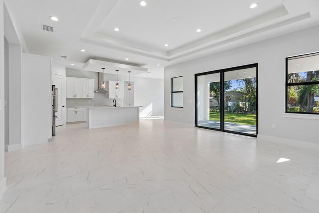 15101 N 19TH STREET, Lutz, FL 33549