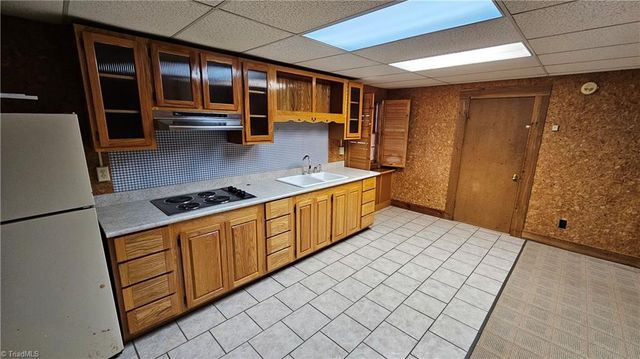 110 Hillside Court, King, NC 27021