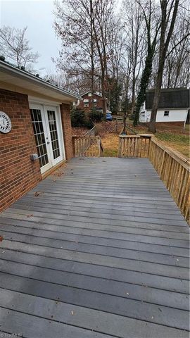 110 Hillside Court, King, NC 27021