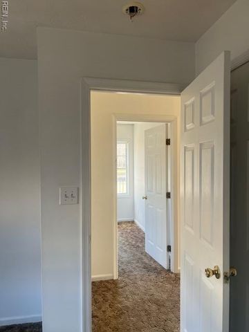 29029 Everett ST, Newsoms, VA 23874