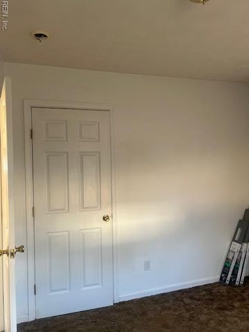 29029 Everett ST, Newsoms, VA 23874