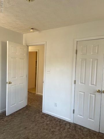 29029 Everett ST, Newsoms, VA 23874