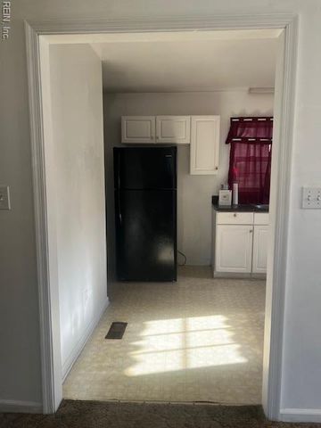 29029 Everett ST, Newsoms, VA 23874