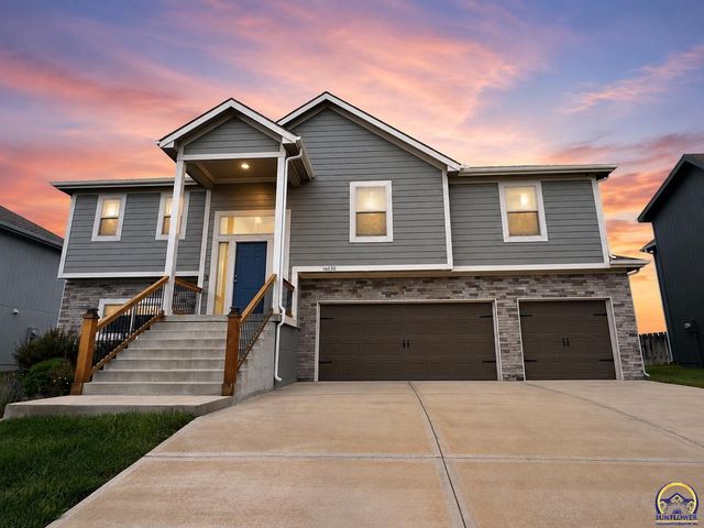 16030 Craig St, Basehor, KS 66007