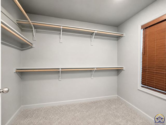16030 Craig St, Basehor, KS 66007