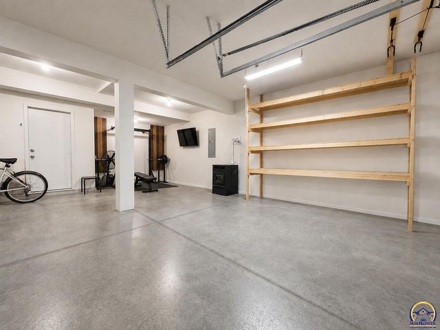 16030 Craig St, Basehor, KS 66007