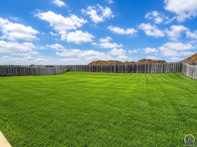 16030 Craig St, Basehor, KS 66007