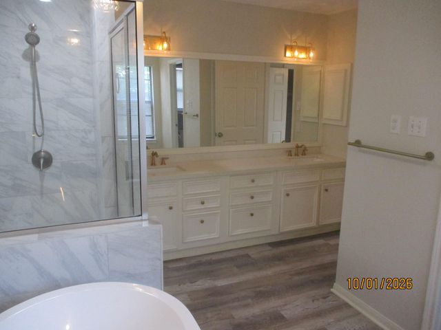 25 Dover Drive, Conroe, TX 77304
