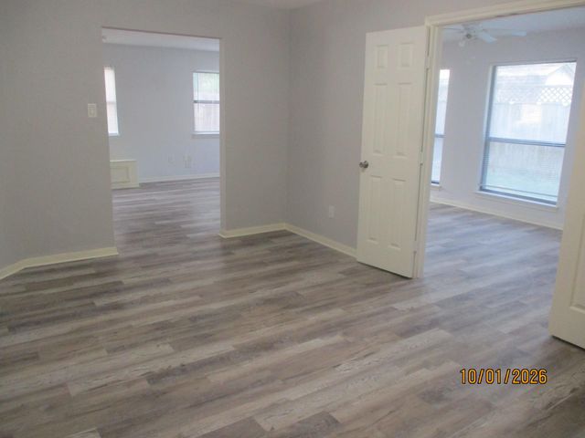 25 Dover Drive, Conroe, TX 77304