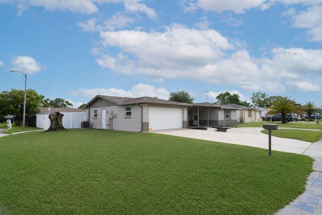 7715 FOXBLOOM DRIVE, Port Richey, FL 34668