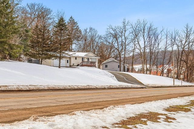 106 S Ridge ROAD, Coon Valley, WI 54623
