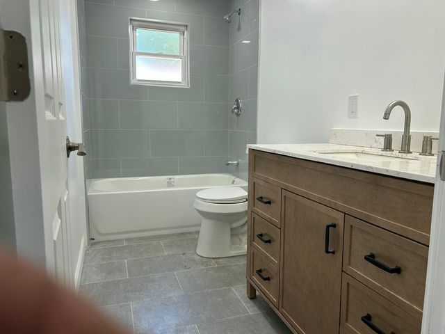 35321 Hazelwood Street, Westland, MI 48186