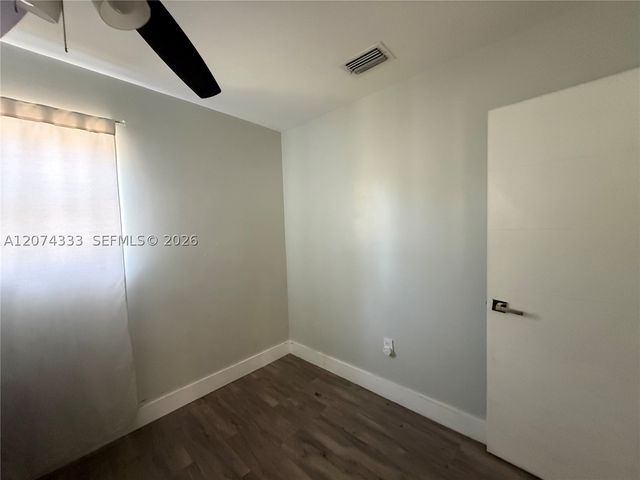 1201 N 70th Way, Hollywood, FL 33024