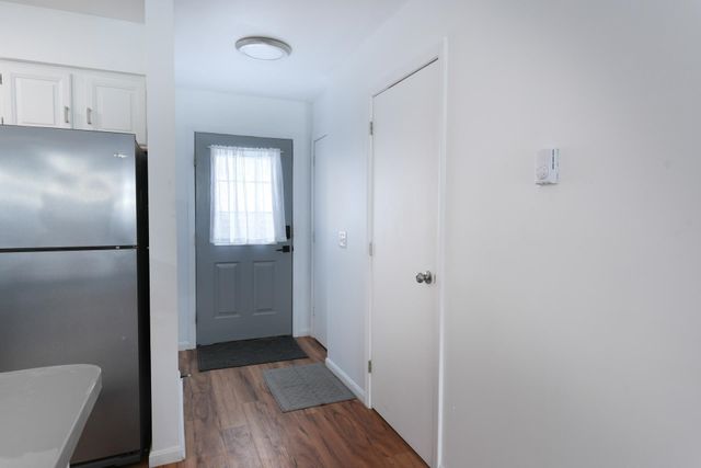 35 Brickyard Rd Unit 33, Essex Junction, VT 05452