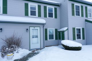 35 Brickyard Rd Unit 33, Essex Junction, VT 05452