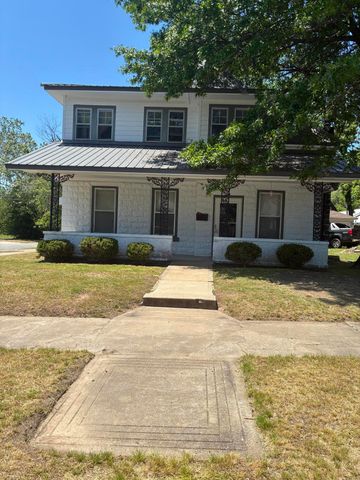 30 E E Street SW SW, Miami, OK 74354