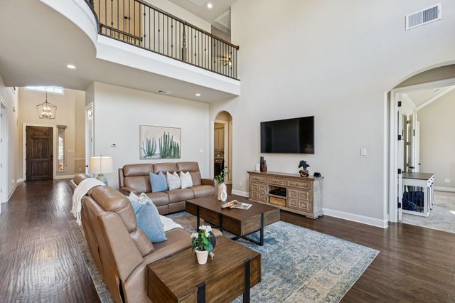 11100 Falling Leaf Trail, Flower Mound, TX 76226