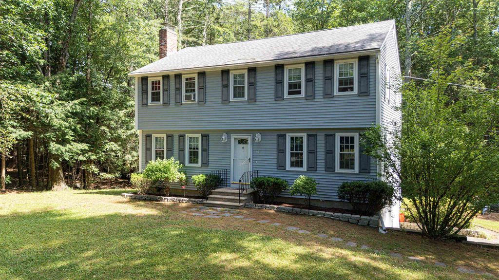60 Kelly Brook Lane, Hampstead, NH 03826