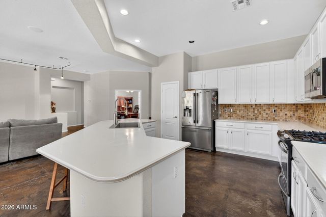 6340 S FOUR PEAKS Place, Chandler, AZ 85249