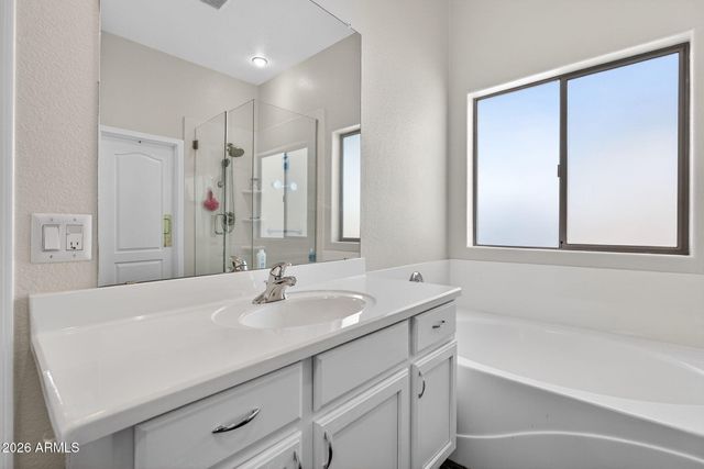 6340 S FOUR PEAKS Place, Chandler, AZ 85249