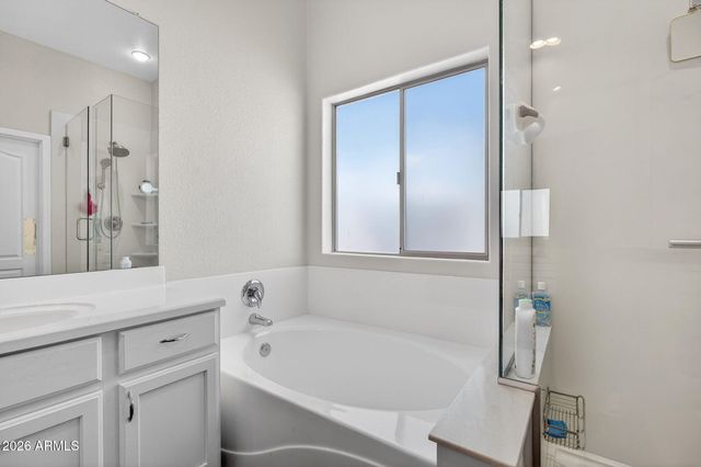 6340 S FOUR PEAKS Place, Chandler, AZ 85249