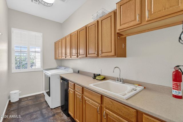 6340 S FOUR PEAKS Place, Chandler, AZ 85249