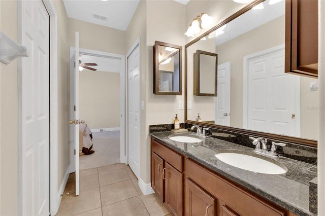 3950 SUNSET LAKE DRIVE, Lakeland, FL 33810