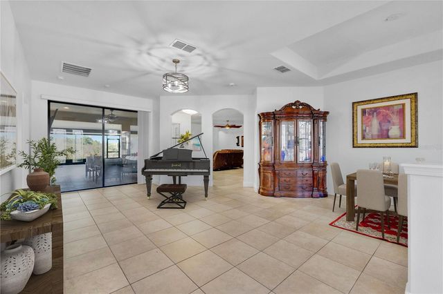 3950 SUNSET LAKE DRIVE, Lakeland, FL 33810