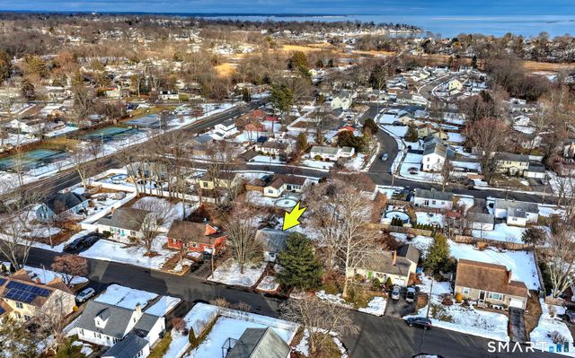 22 Lynmoor Street, Milford, CT 06460