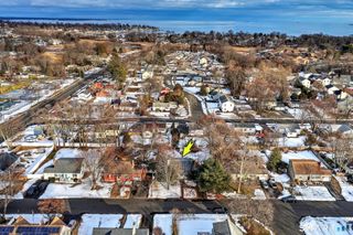 22 Lynmoor Street, Milford, CT 06460