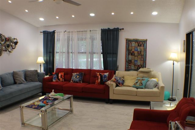 1723 BELL RANCH STREET, Brandon, FL 33511