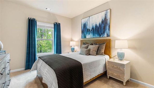 4905 Waxleaf Drive SW, Atlanta, GA 30331